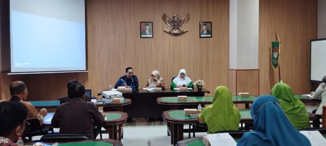 
Muslimat NU Bersama Jajaran Pemkab Probolinggo Bahas Draf Perbup Aksesibilitas Pembangunan Infrastruktur