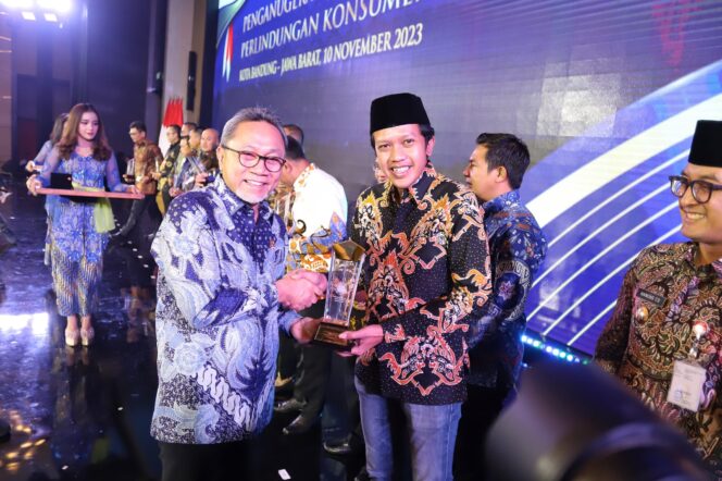 
Pemkab Trenggalek Raih Penghargaan dari Mendag RI