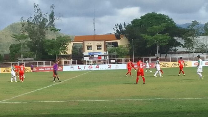 Drama 7 Gol, Persiga Sikat Persekama 5-2