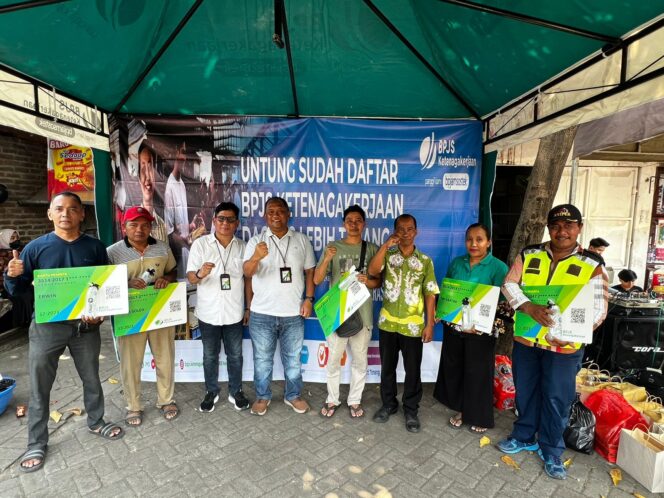 
Pedagang Pasar Baru Pandaan Kini Terlindungi BPJS Ketenagakerjaan
