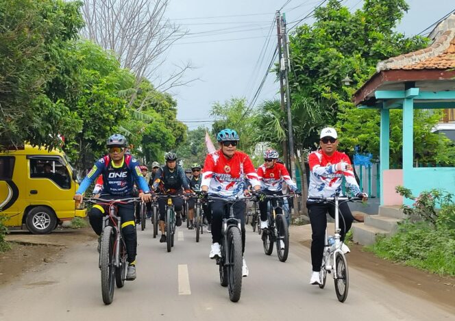 
Ribuan Goweser Ramaikan Genggong Go Greeen V