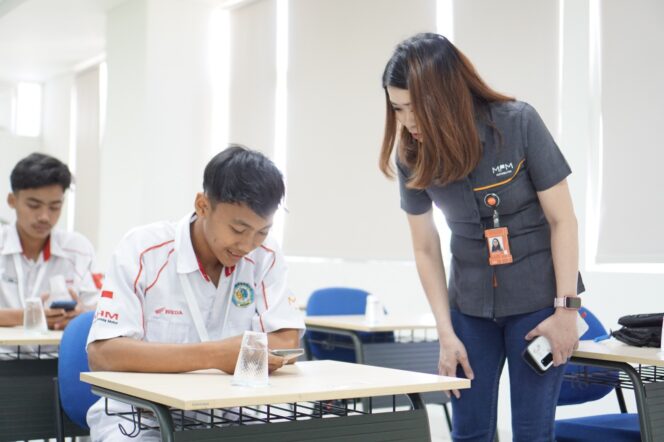 
SMK Binaan MPM Honda Jatim Siap Adu Keterampilan di Festival Vokasi Satu Hati