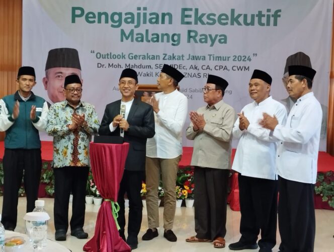 
Pengajian Eksekutif Malang Raya Luncurkan Strategi Kembangkan Potensi Zakat di Jatim