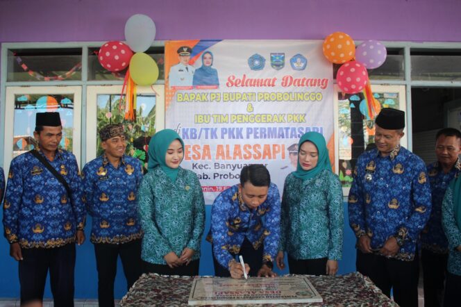
Bangunan Sarpras TK PKK Permatasari Desa Alassapi Diresmikan