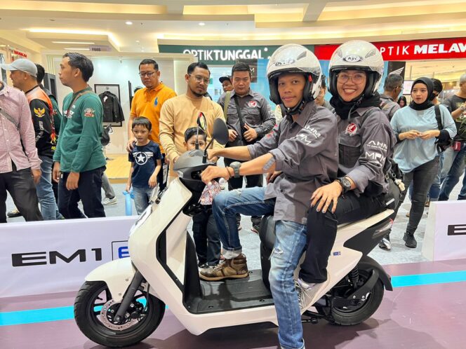
Kopdar Seru Bareng Honda EM1 e