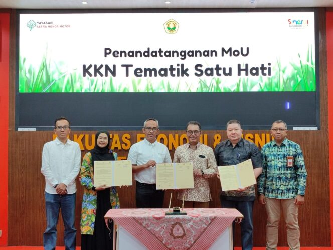 
Aksi Kolaborasi Generasi Muda dan Yayasan AHM Bangun Negeri