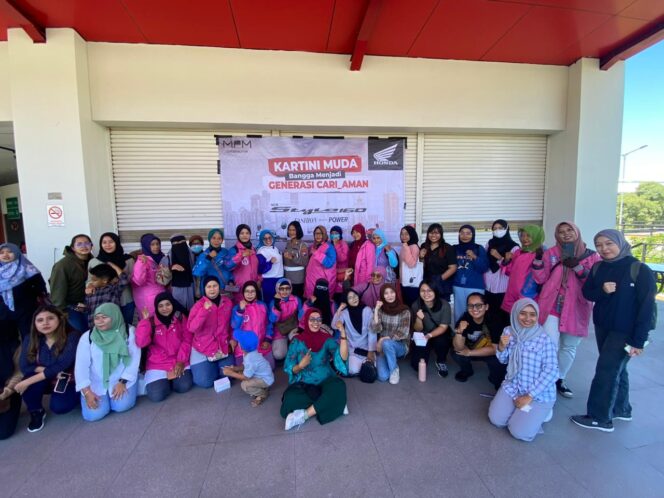 
MPM Honda Jatim Ajak Kartini Masa Kini & Masa Depan #Cari_aman Berkendara