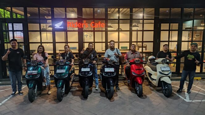 
Kopdar Perdana Komunitas Honda Stylo di MPM Riders Cafe