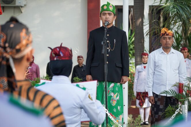 
Pimpin Upacara Hardiknas, Mas Adi : IPM Kota Pasuruan Terus Naik Capai 78,30 di Tahun 2023