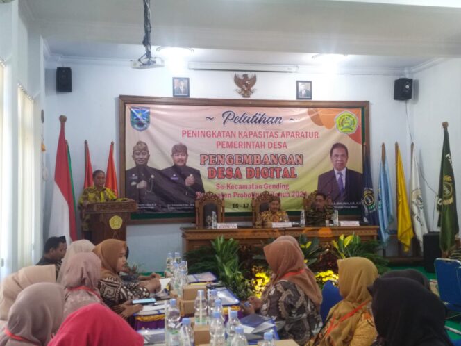 
Kades di Probolinggo Diberikan Pelatihan Pengembangan Desa Digital