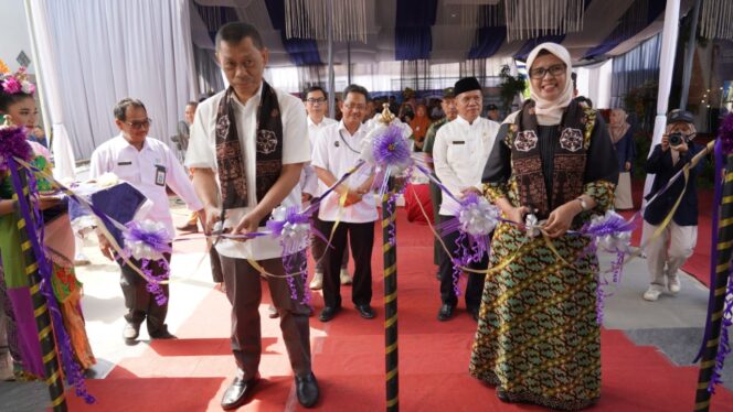 
Peresmian Gedung Kantor BPS Blitar: Tonggak Baru Pelayanan Publik yang Lebih Baik