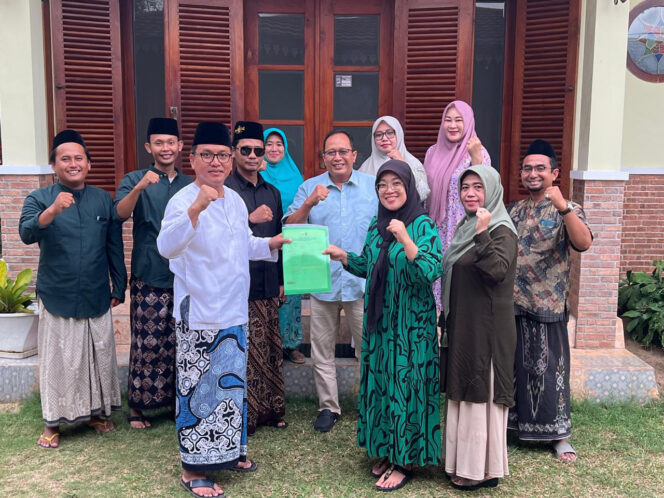 
Lulis Irsyad Yusuf Blak-blakan Ungkap Alasanya Maju Cawabup Pasuruan