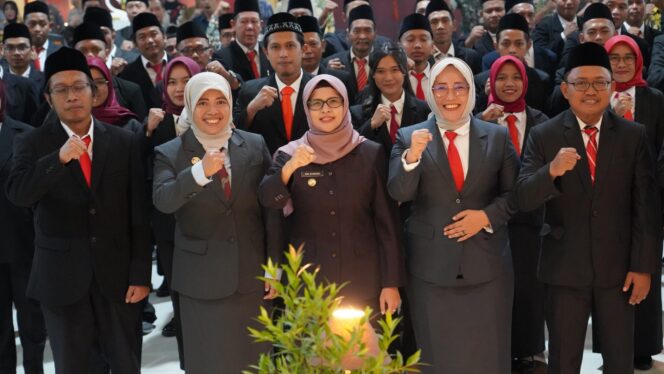 
Jelang Pilkada 2024, Bupati Blitar Ingatkan Integritas dan Profesionalitas Panwaslu