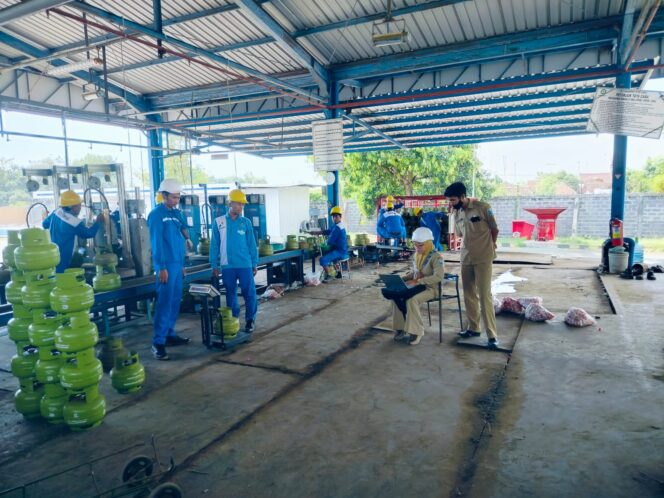 
Pemkab Probolinggo Awasi Penjualan Elpiji Bersubsidi di SPBE Probolinggo