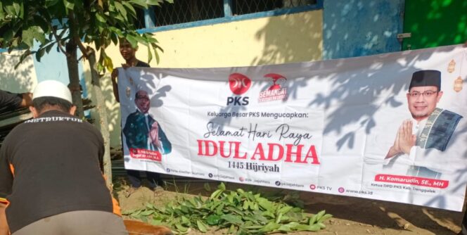 
PKS Trenggalek Bagikan 86 Hewan Kurban Pada Idul Adha 2024