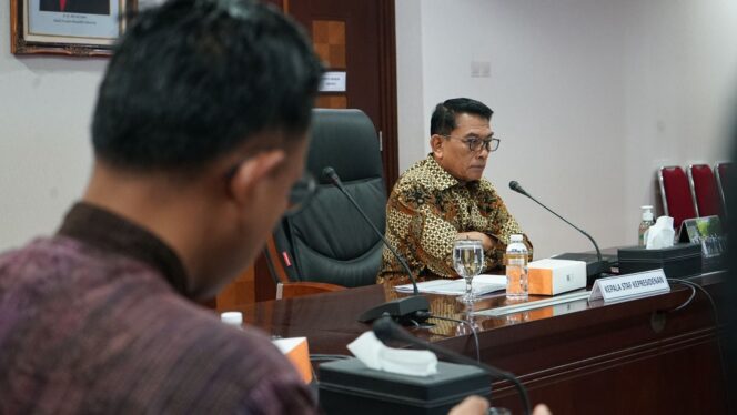 
Moeldoko Sebut Pengembangan Talenta Digital AI Harus Sesuai Kearifan Lokal
