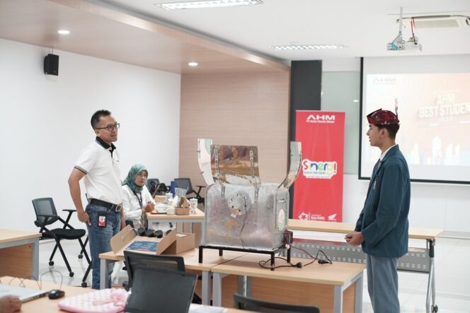 
AHM Best Student 2024 Regional Jatim & NTT Kembali Dibuka, Ini Cara Daftarnya