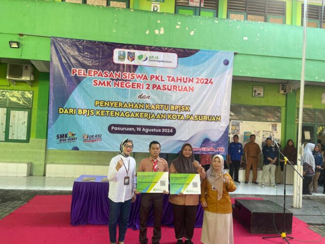 
471 Siswa Magang SMKN 2 Pasuruan Terlindungi BPJS Ketenagakerjaan
