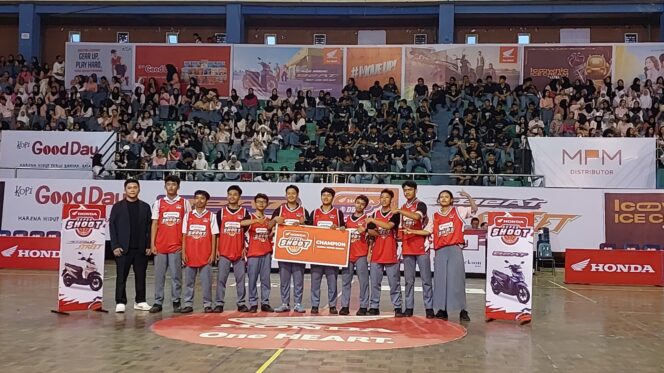 
Honda DBL 2024 East Java – West Membakar Semangat Generasi Muda di GOR Wilis Kota Madiun