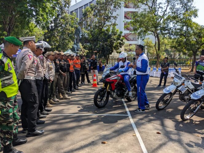 
Sinergi MPM Honda Jatim dan Satlantas Polres Gresik Kampanyekan Berkendara dengan #Cari aman