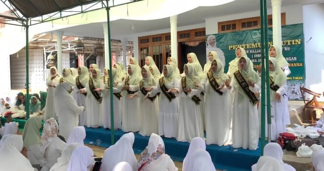 
Muslimat NU Kota Pasuruan Gelar Doa Bersama untuk Kemenangan Cagub Khofifah