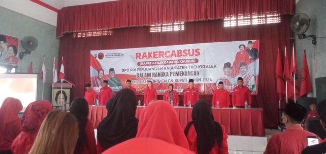 
DPC PDI-P Siap Segel 210 Ribu Suara untuk Menangkan Risma – Gus Hans di Trenggalek