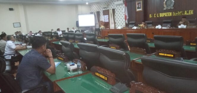 Banggar DPRD Trenggalek : TAPD Siap Tindaklanjuti Usulan Anggaran Infrastruktur Jalan