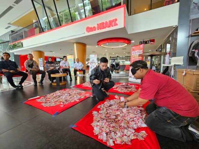 
Inilah Daftar Pemenang Program Undian Program Kejutan Istimewa Berhadiah Total 1 kg Tahap Pertama 