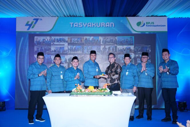 
Peringati HUT Ke-47, BPJS Ketenagakerjaan, Komitmen Berikan Pelayanan Terbaik dan Sejahterakan Pekerja