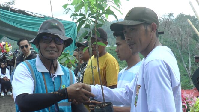 
Mapping 1800 Heater Wilayah Probilinggo, PLN NP UP Paiton Dorong Net Zero Emisi