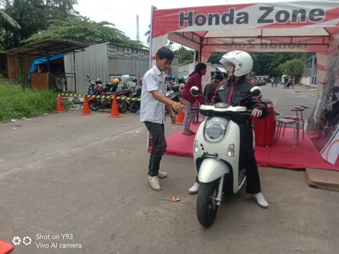 
Keseruan Regional Public Launching New Honda Scoopy di Matos Malang