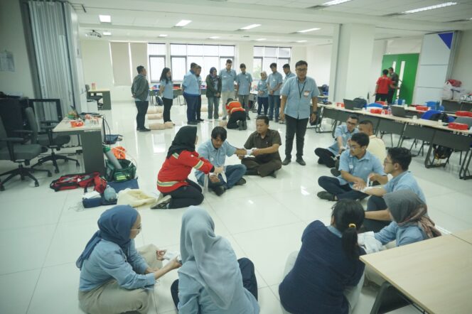 
Tingkatkan Kesiapsiagaan Karyawan saat Situasi Darurat, MPM Honda Jatim Gelar Pelatihan Emergency