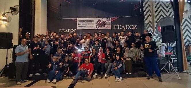 
Kebersamaan Komunitas Honda PCX Semarakkan Peluncuran New Honda PCX160 di Blitar