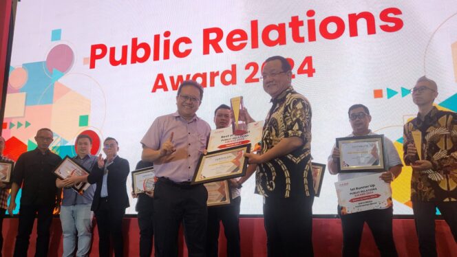 
Public Relations MPM Honda Jatim Kembali Raih Penghargaan Best of the Best PR Honda