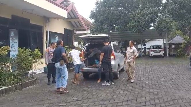 
Sindikat Spesialis Pembobol ATM Asal Lampung Berhasil Diamankan Polisi