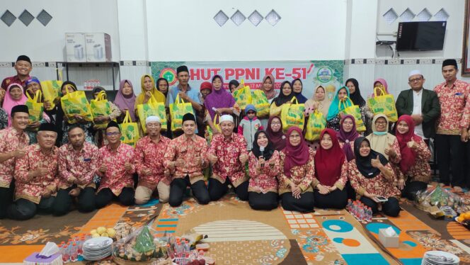 
PPNI Gelar Tasyakuran dan Buka Bersama Warga Kurang Mampu