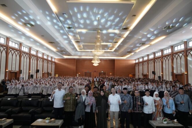 
Kemenag Gandeng Raffi Ahmad Kuatkan Pendidikan Islam Berbasis Cinta