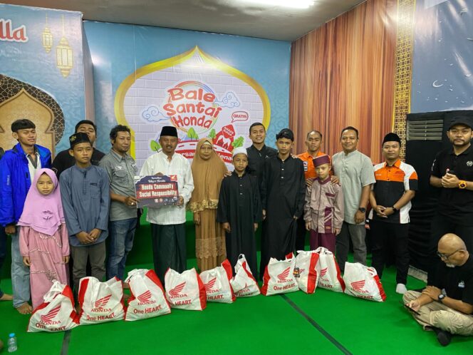 
Semangat Berbagi di Bulan Suci, Honda Bikers Malang Gelar Aksi Sosial Ramadan