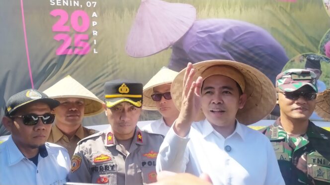 
Mutasi Pejabat Pemkab Jember Bulan Ini, Bupati Fawait: Kita Akan Pilih Orang Terbaik