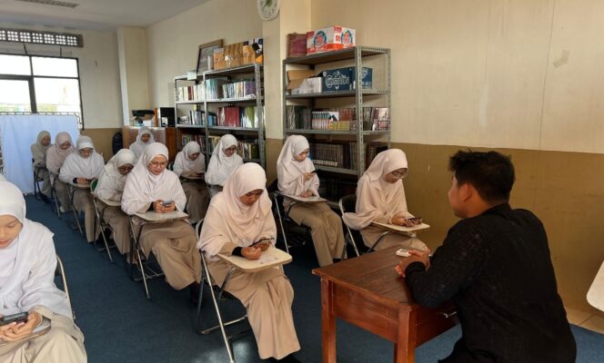 
Lebih dari 68 Ribu Santri Ikuti UAN CBT PKPPS 2025