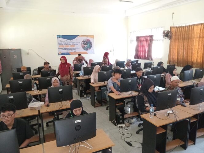 
SKB Kraksaan Gelar UPK Paket C