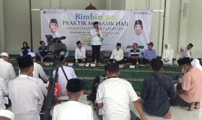 
Hadiri Bimtek Manasik Haji, Wali Kota Pasuruan Minta Ratusan CJH Jaga Kesehatan