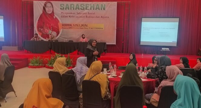 
Anggota DPRD Jatim Hermin Tekankan Perkuat Toleransi Sosial demi Mewujudkan Keharmonisan dan Stabilitas Sosial