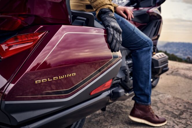 
Honda Gold Wing Edisi 50 Tahun Resmi Hadir, Kini Bisa Dipesan oleh Masyarakat Jawa Timur