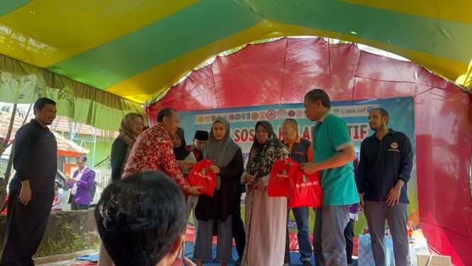 
IDI Bersama 15 Organisasi Profesi Kesehatan Gelar Bakti Sosial Kolaboratif