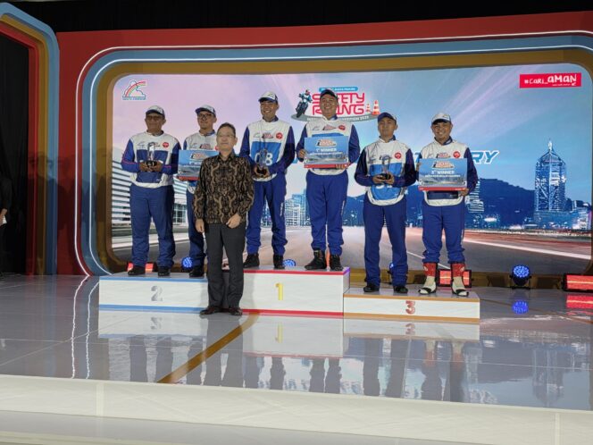 
Lanjutkan Tradisi Juara, Instruktur Safety Riding MPM Honda Borong Penghargaan di Ajang Nasional