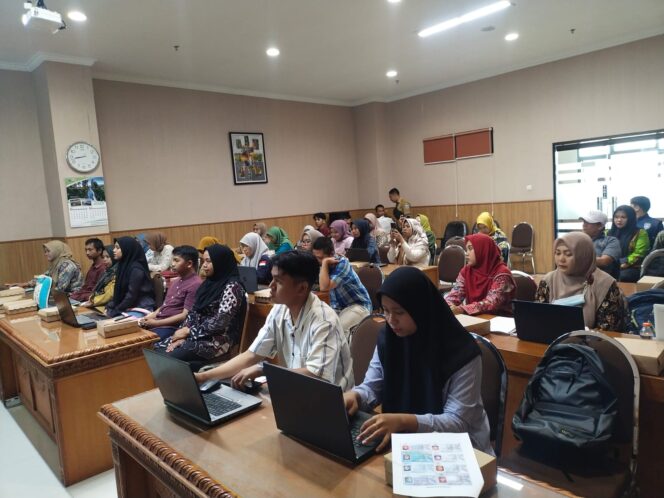 
DKUPP Gelar Bimtek Perkoperasian Bagi Pengurus Koperasi Desa Merah Putih