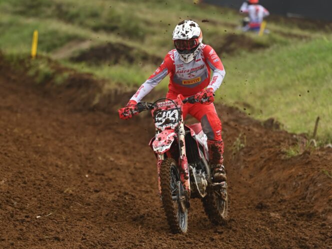 
Arsenio Siap Taklukkan Seri Kedua Kejurnas Motocross dengan CRF250R