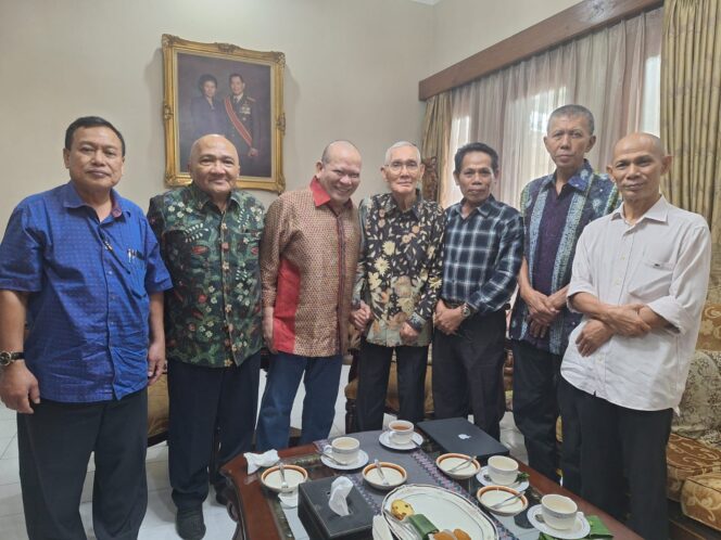 
Songsong Indonesia Bangkit, Presidium Konstitusi Ajak Presiden Perkuat Konstitusi