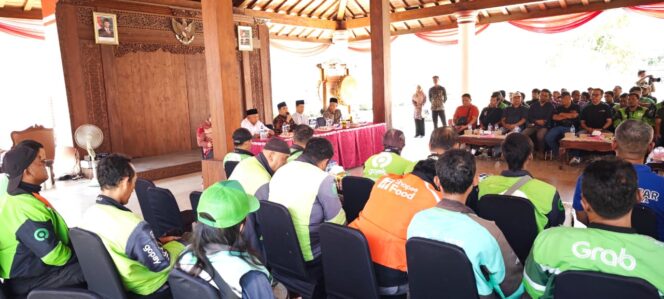 Mas Adi dan Komunitas Ojol Sepakat Jaga Kedamaian Kota Pasuruan di Tengah Dinamika Bangsa